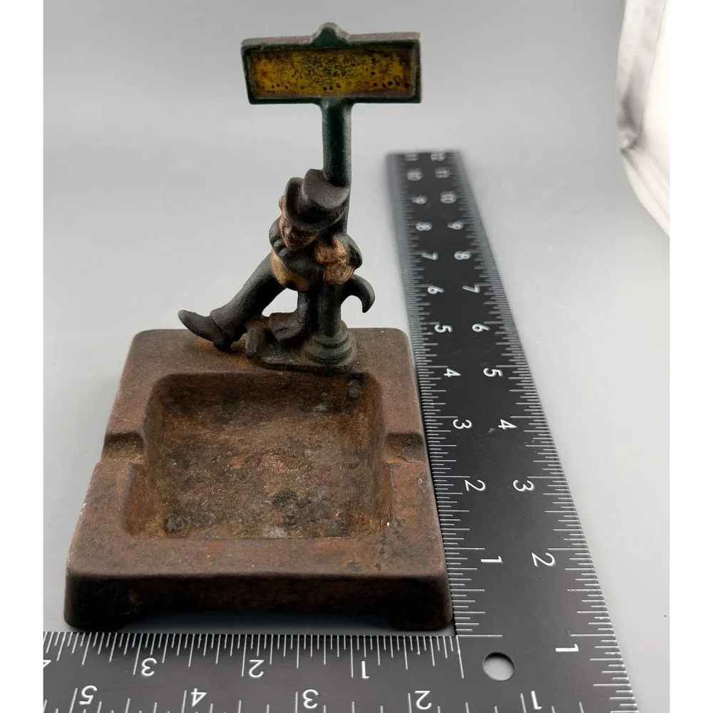 Vintage Cast Iron Ashtray Figural Drunk Man Street Sign Wilton Tobacciana 4.5